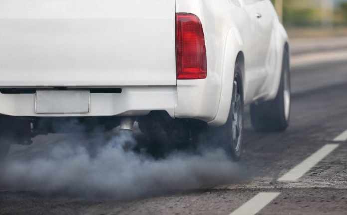 Pourquoi ma voiture fume blanc ?